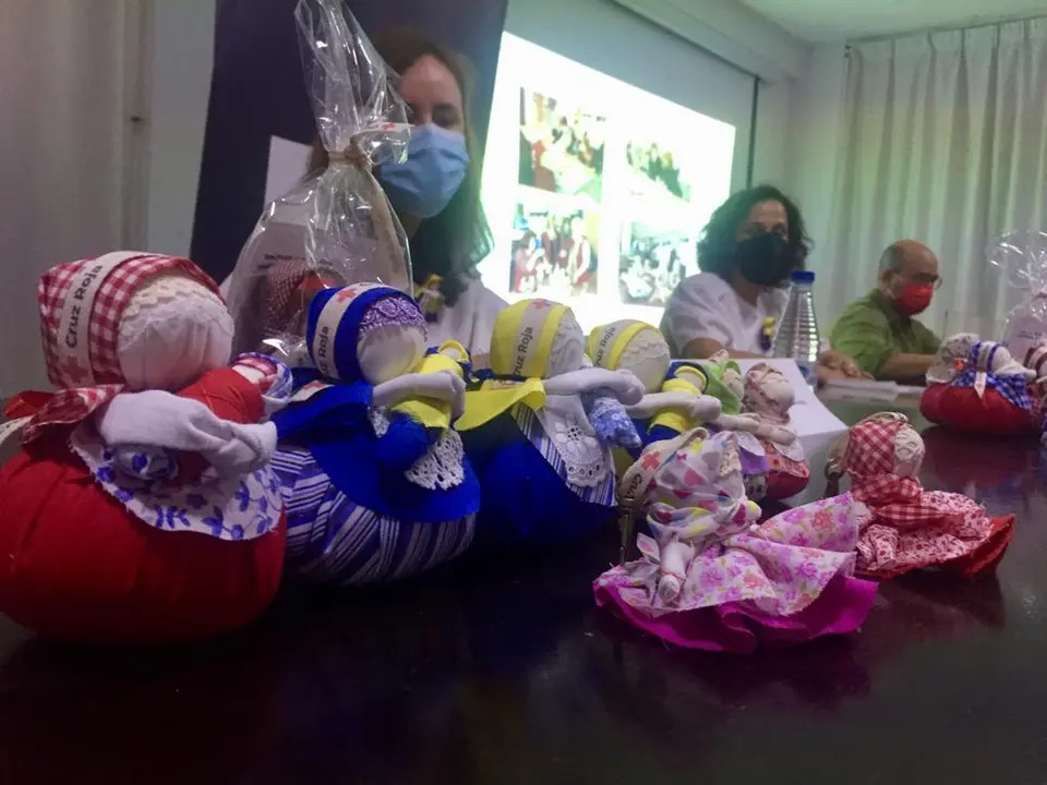 Dolls 4 Ucrania