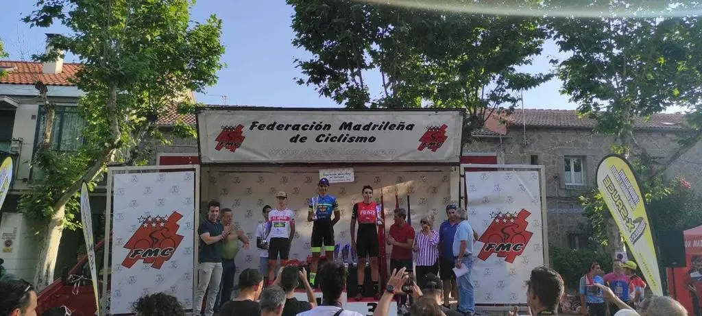 Imagen podium Madrid Jorge Gálvez Globalia-Zamora Enamora (1)