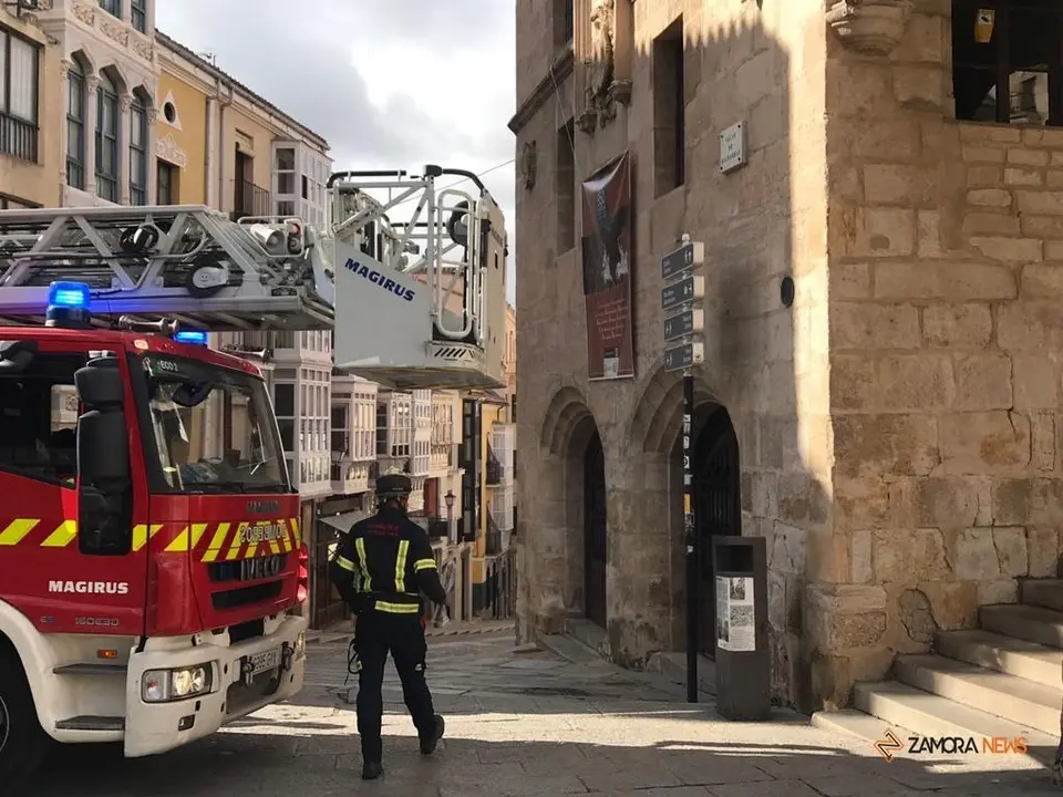 Los bomberos de Zamora actúan tras el temporal