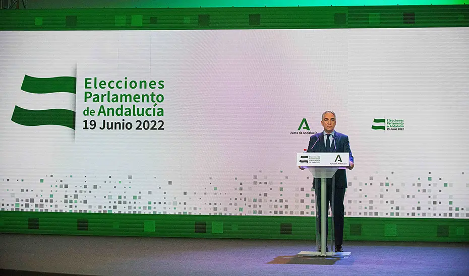 El consejero de la Presidencia, Administración Pública e Interior, Elías Bendodo, informa de los datos de participación en las elecciones autonómicas andaluzas