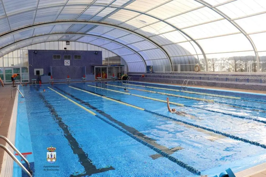 piscina benavente