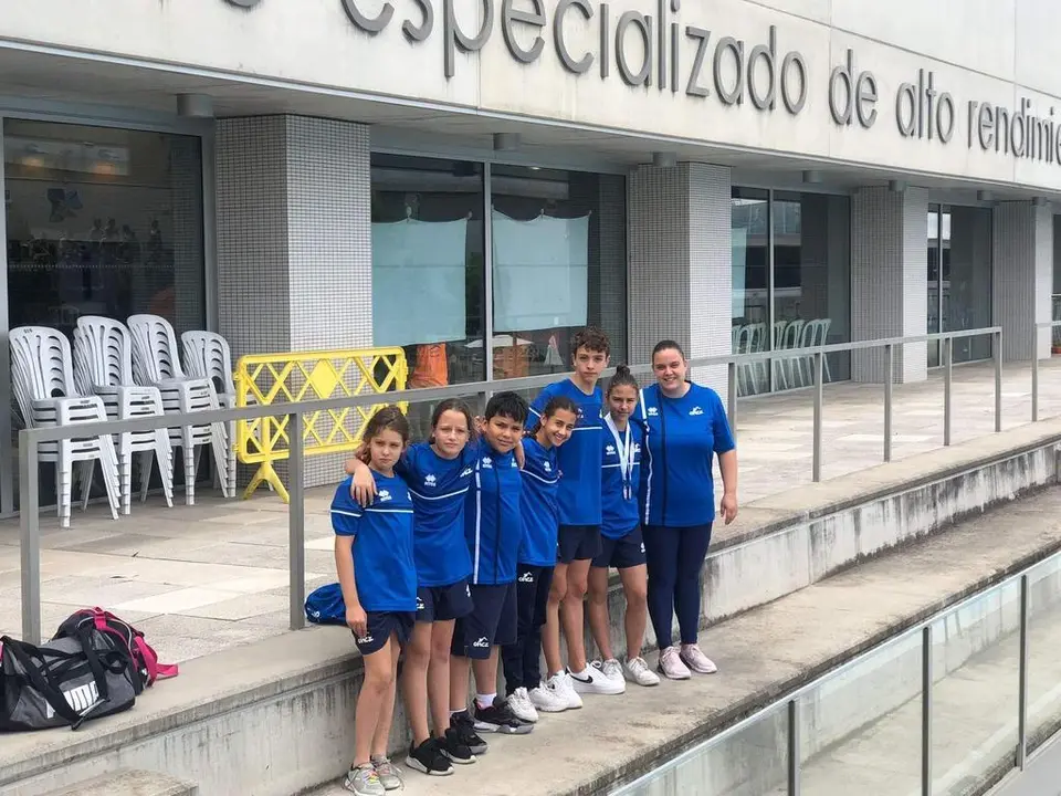 Los nadadores del Club Castilla durante el en el  VI Campeonato Alevín de Verano