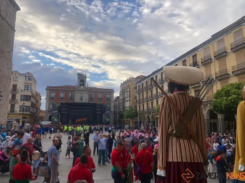 Desfile de peñas (14)