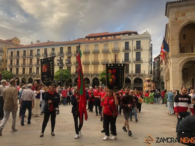 Desfile de peñas (25)
