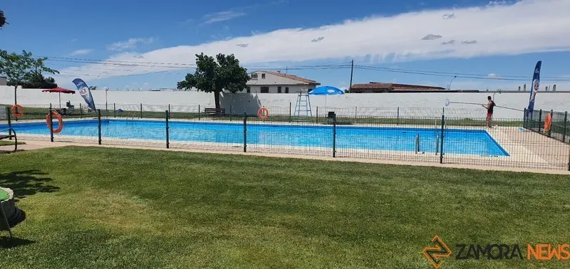 Piscina de Moraleja del Vino