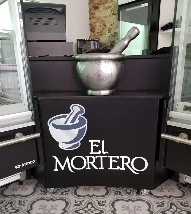 Nuevo negocio en la calle Santa Teresa. Foto Facebook