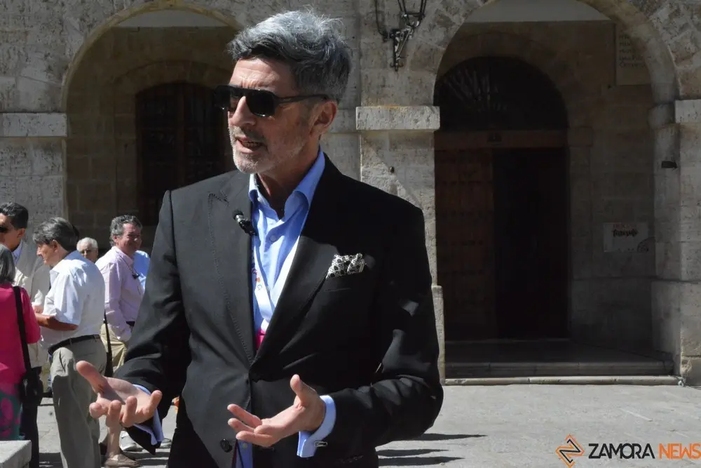 iberoamericana Toro  (83)