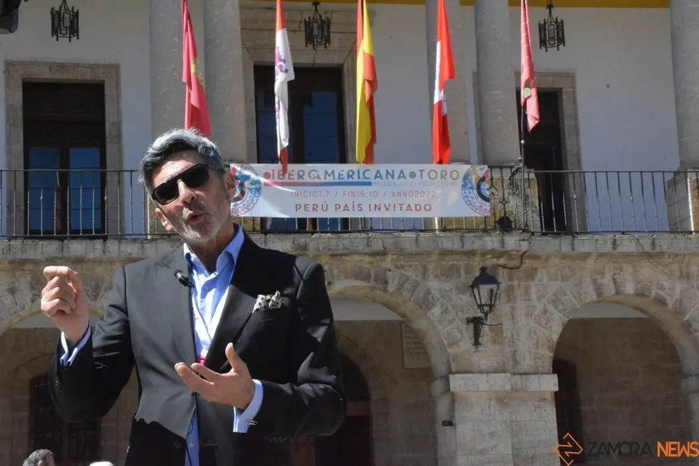 iberoamericana Toro  (85)