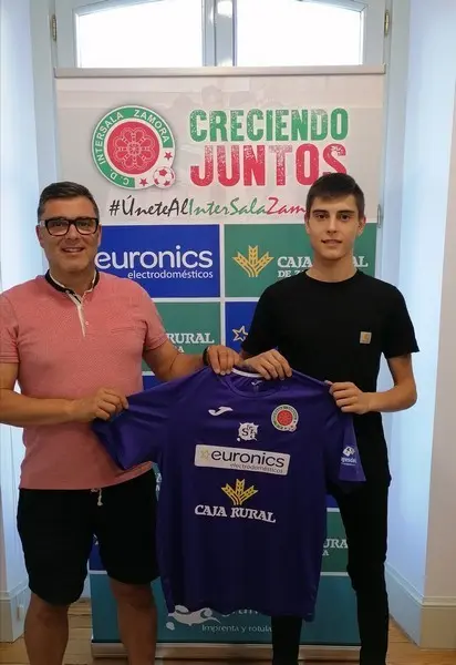 Presentación del fichaje de Merchán