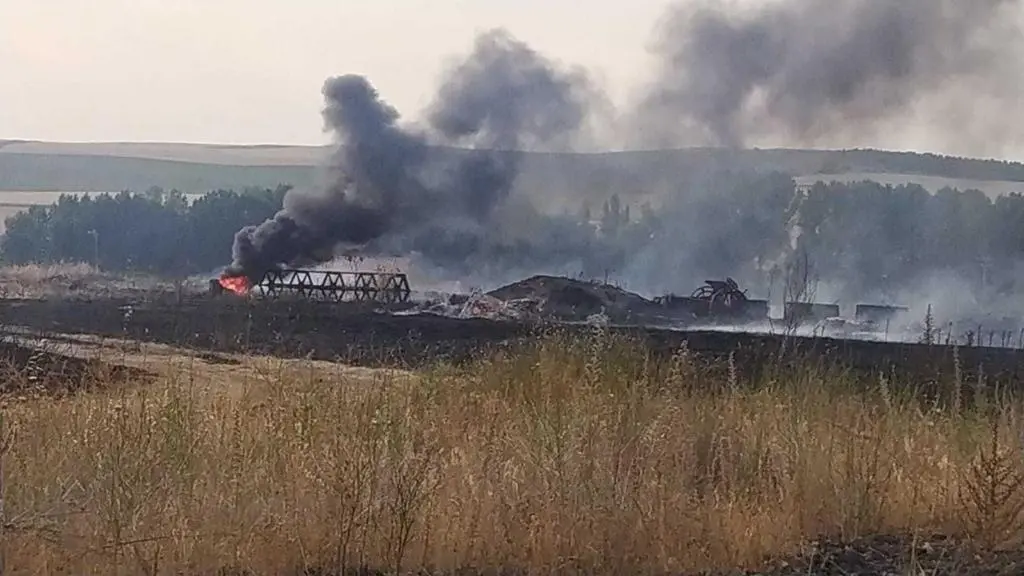 Incendio en Vallesa de la Guareña. imagen de archivo