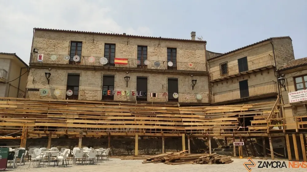 fermoselle plaza