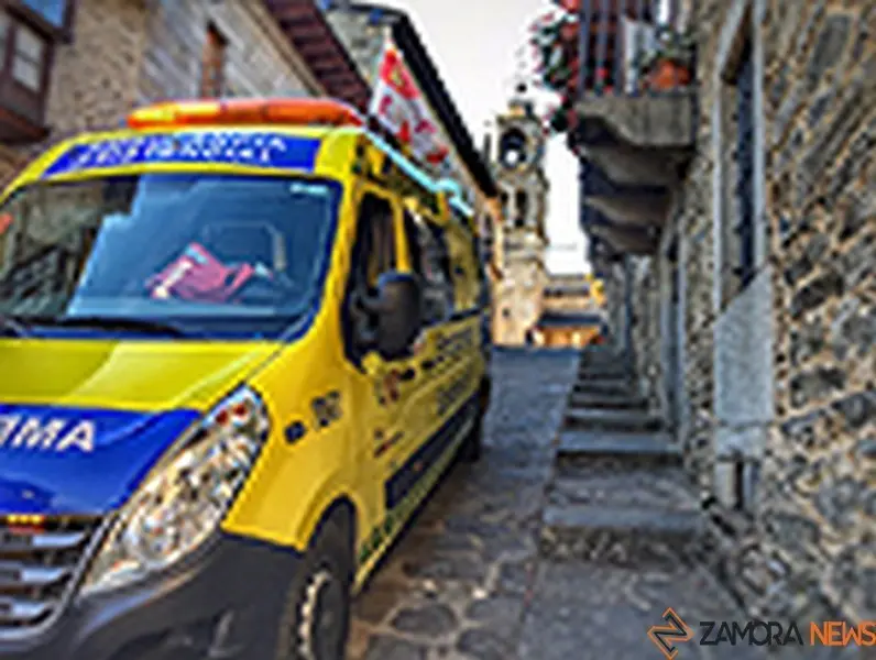 Ambulancia del Sacyl. Foto 112
