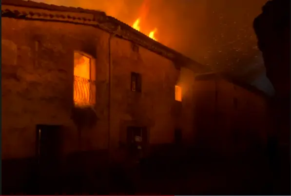 Incendio en la comarca burgalesa de Sabinares del Arlanza