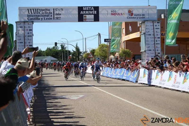 Vuelta Ciclista (6)