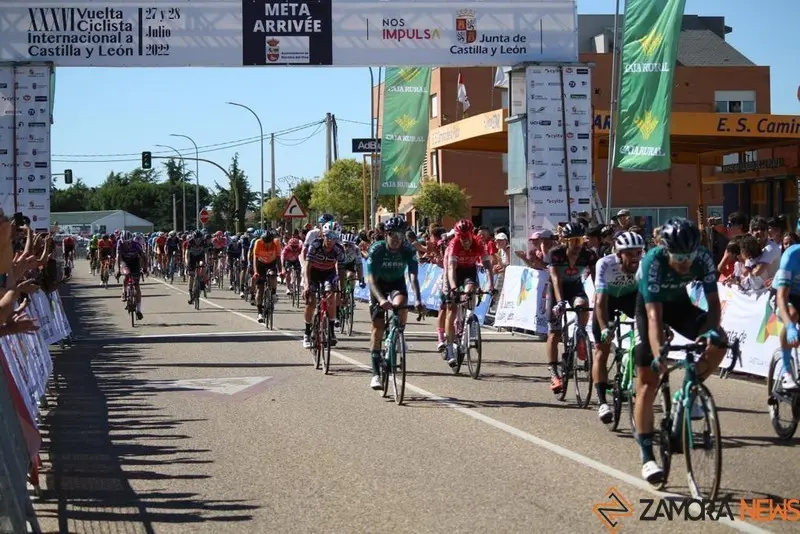 Vuelta Ciclista (9)