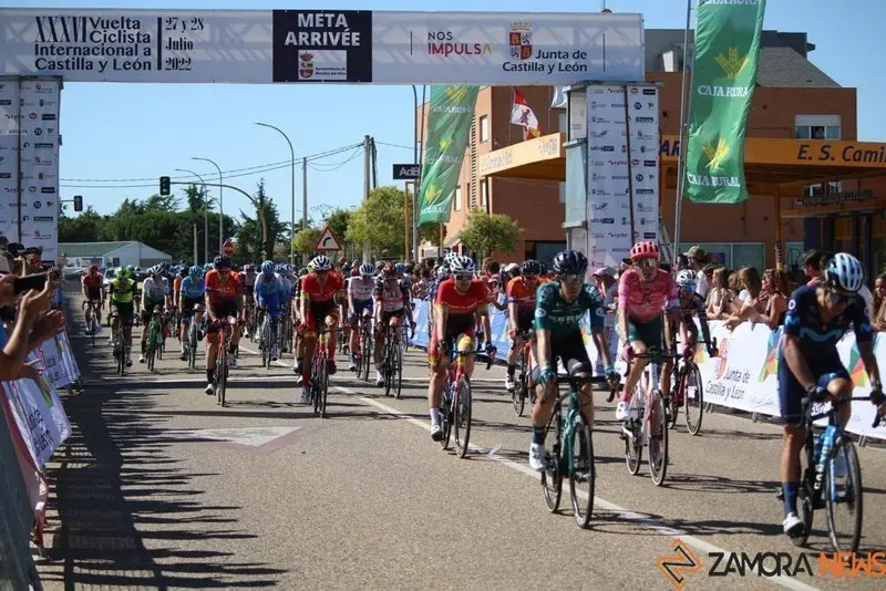 Vuelta Ciclista (12)