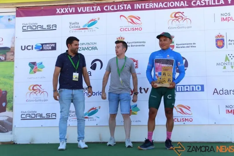 Vuelta Ciclista (24)