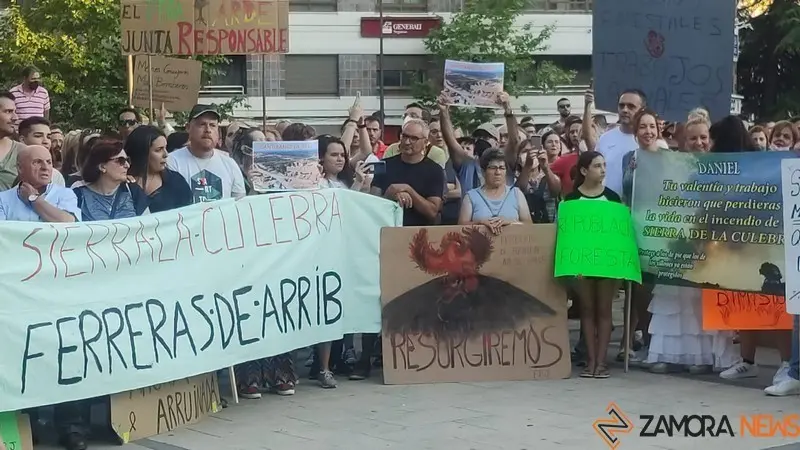 Concentración Zamora (10)