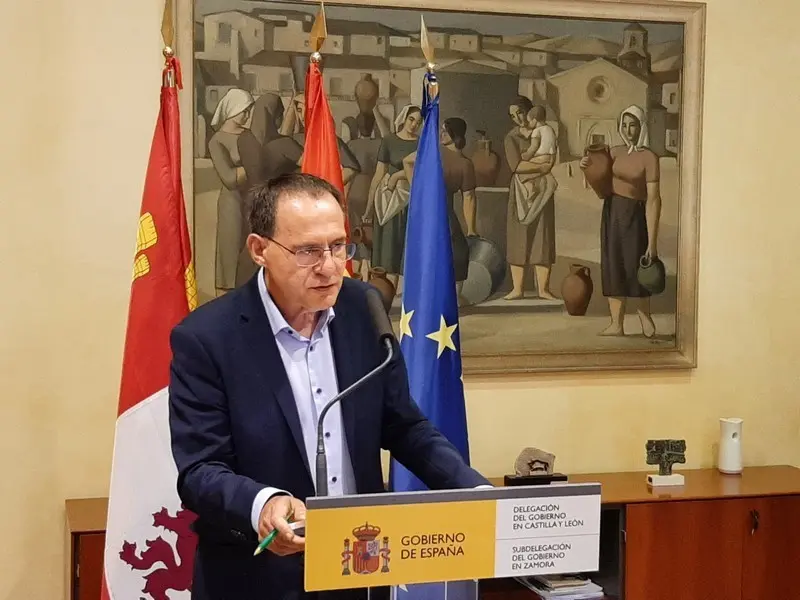 El subdelegado del Gobierno, Ángel Blanco, esta mañana en rueda de prensa