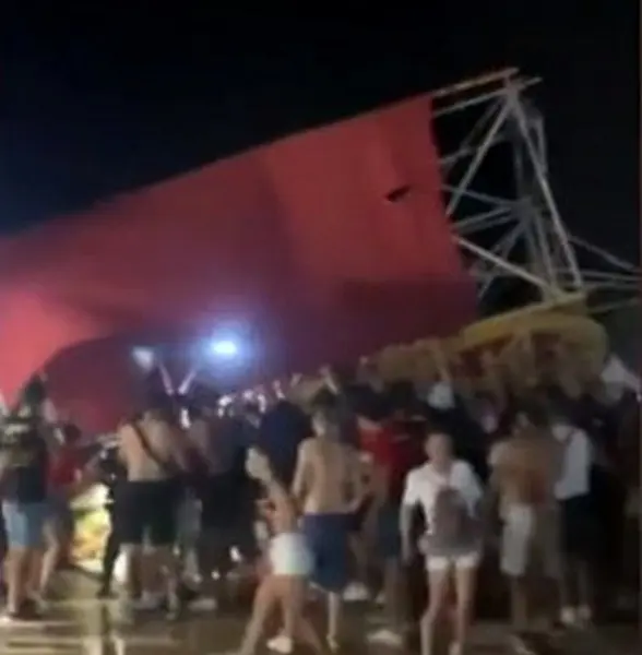 Caída de una estructura en el festival de Cullera