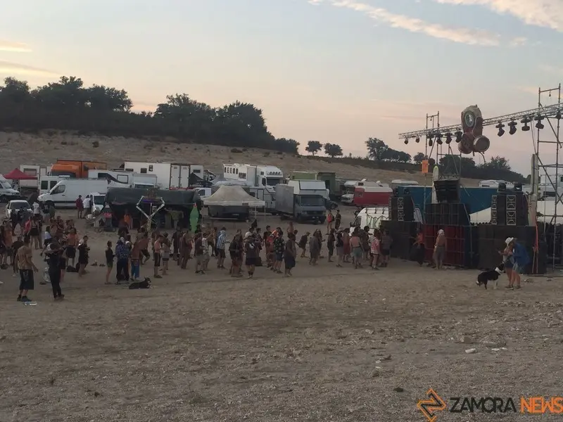 Fiesta Rave en Argusino