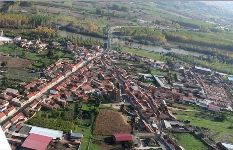 Vista de Santa Cristina de la Polvorosa. Foto Interbenavente