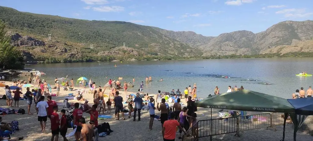 Travesía a Nado Lago de Sanabria