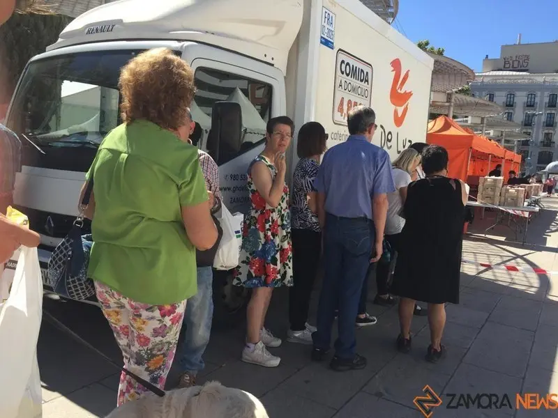 Comida solidaria (14)