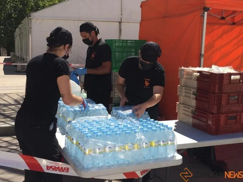 Comida solidaria (22)