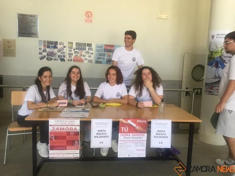 11RecepciónnuevosalumnosCampusViriato