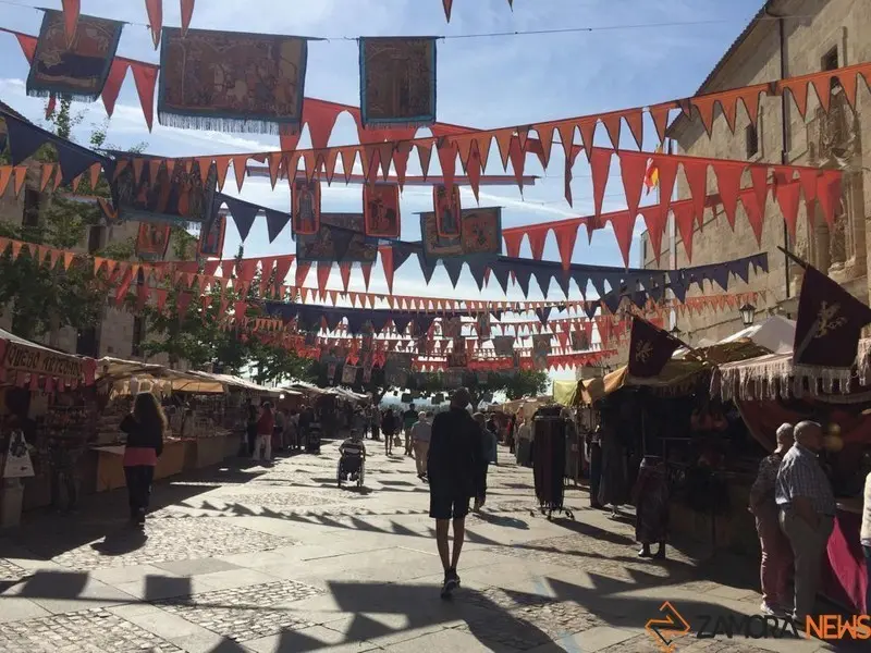 12mercadomedieval2022
