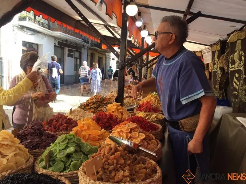 15mercadomedieval2022