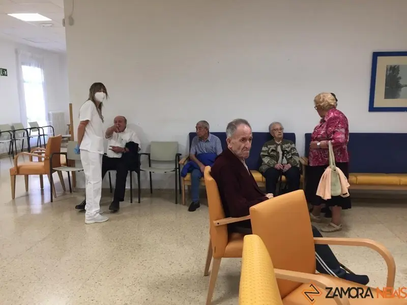 Cuarta dosis de la Covid en la residencia de Los Tres Árboles