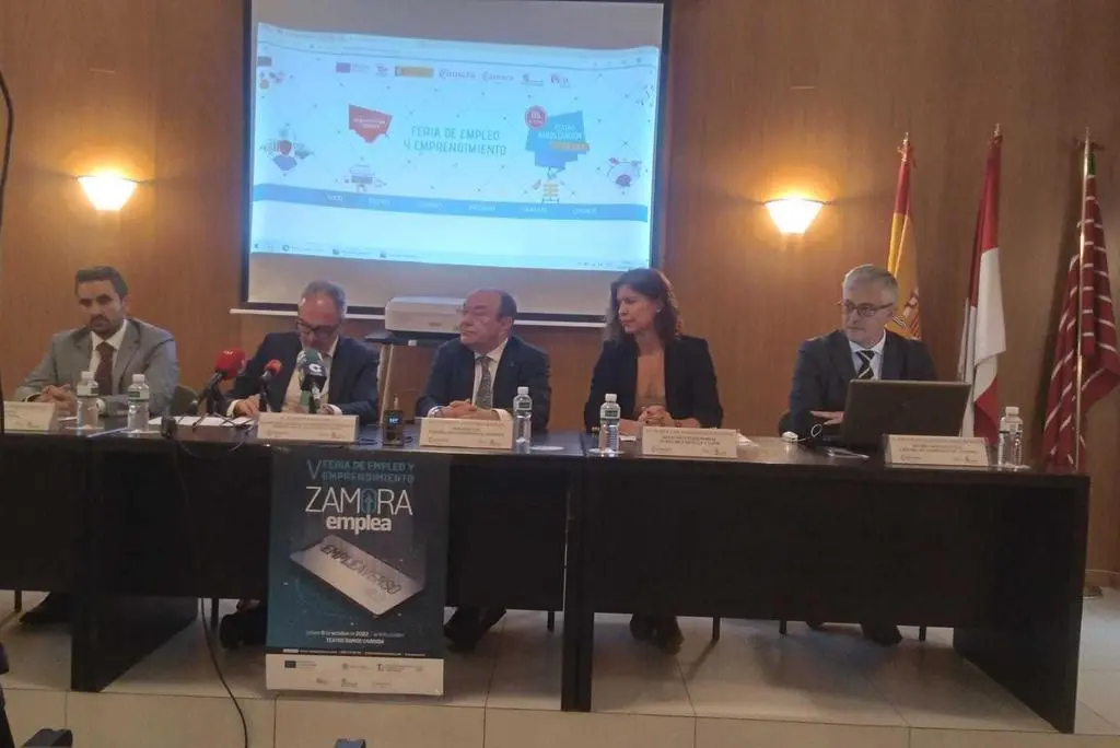 feria de empleo cámara de comercio