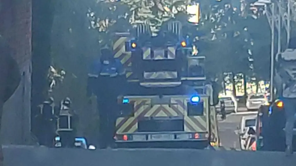 Bomberos (2)