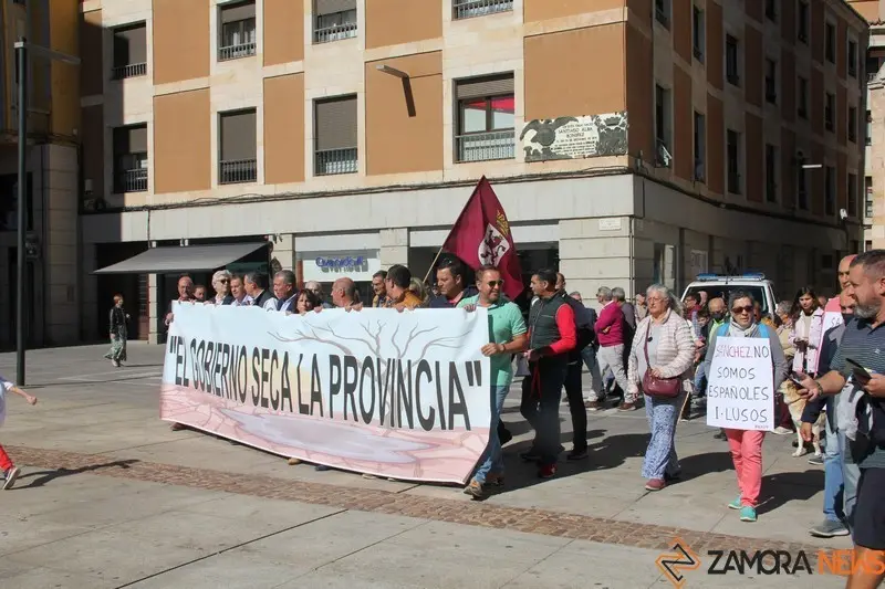 protesta Municipios Ribereños contra el desembalse de la cuenca de Ricobayo y Almendra (27)
