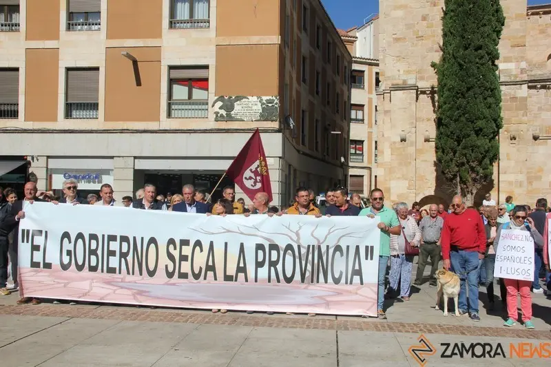 protesta Municipios Ribereños contra el desembalse de la cuenca de Ricobayo y Almendra (28)
