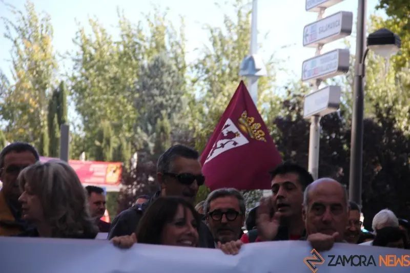 protesta Municipios Ribereños contra el desembalse de la cuenca de Ricobayo y Almendra (7)