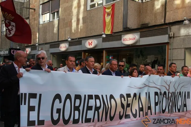 protesta Municipios Ribereños contra el desembalse de la cuenca de Ricobayo y Almendra (8)