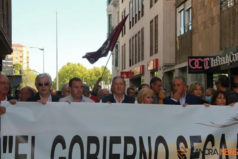 protesta Municipios Ribereños contra el desembalse de la cuenca de Ricobayo y Almendra (13)