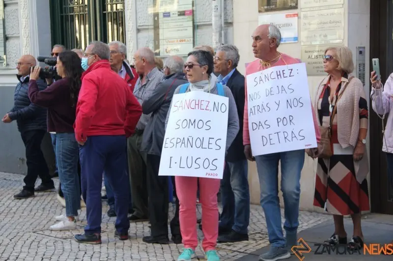 protesta Municipios Ribereños contra el desembalse de la cuenca de Ricobayo y Almendra (12)