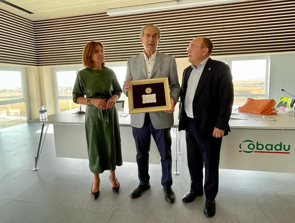 Entrega Placa Cobadu