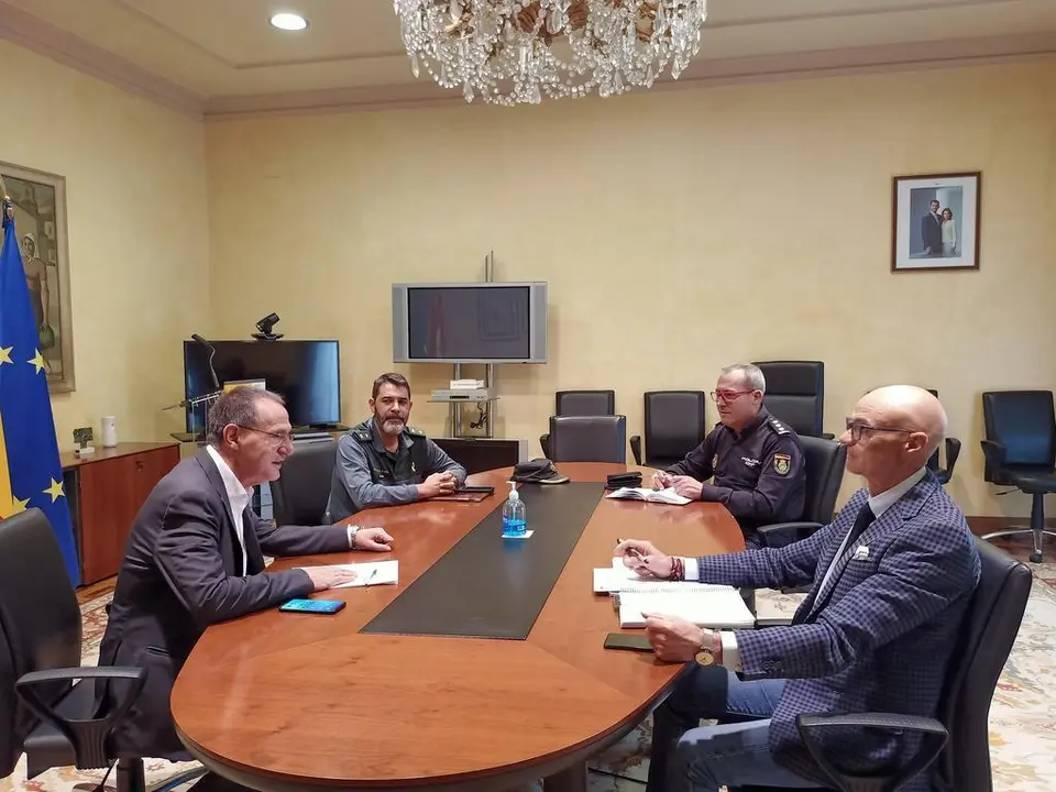 Reunión de coordinación del subdelegado con las FCSE