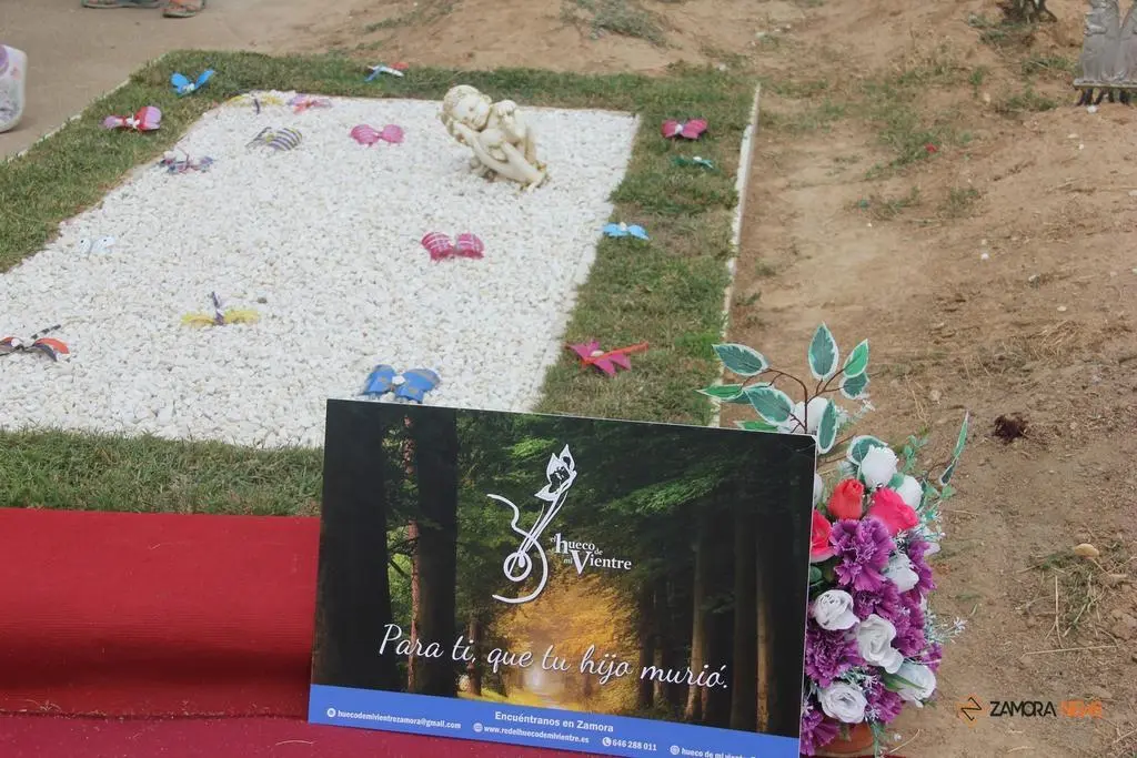 Homenaje a los bebés fallecidos antes o al poco tiempo de nacer