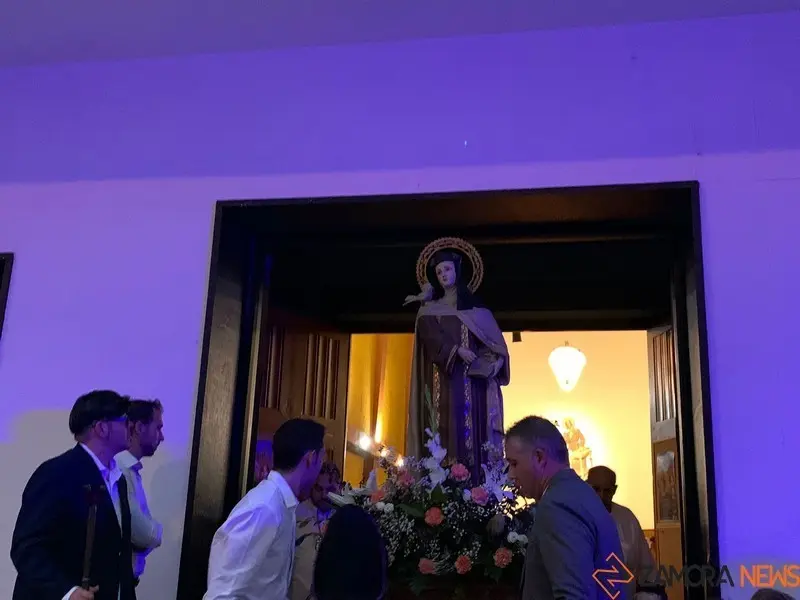 Procesi&oacute;n Santa Teresa (13)