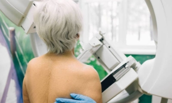 Cáncer de mama vía Salamancartvaldia.es