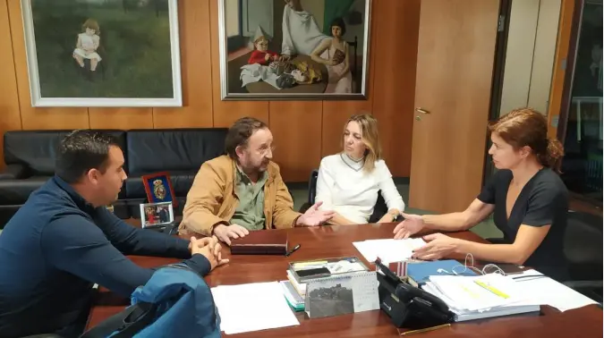 La delegada territorial se reúne con los empresarios de Zamora10