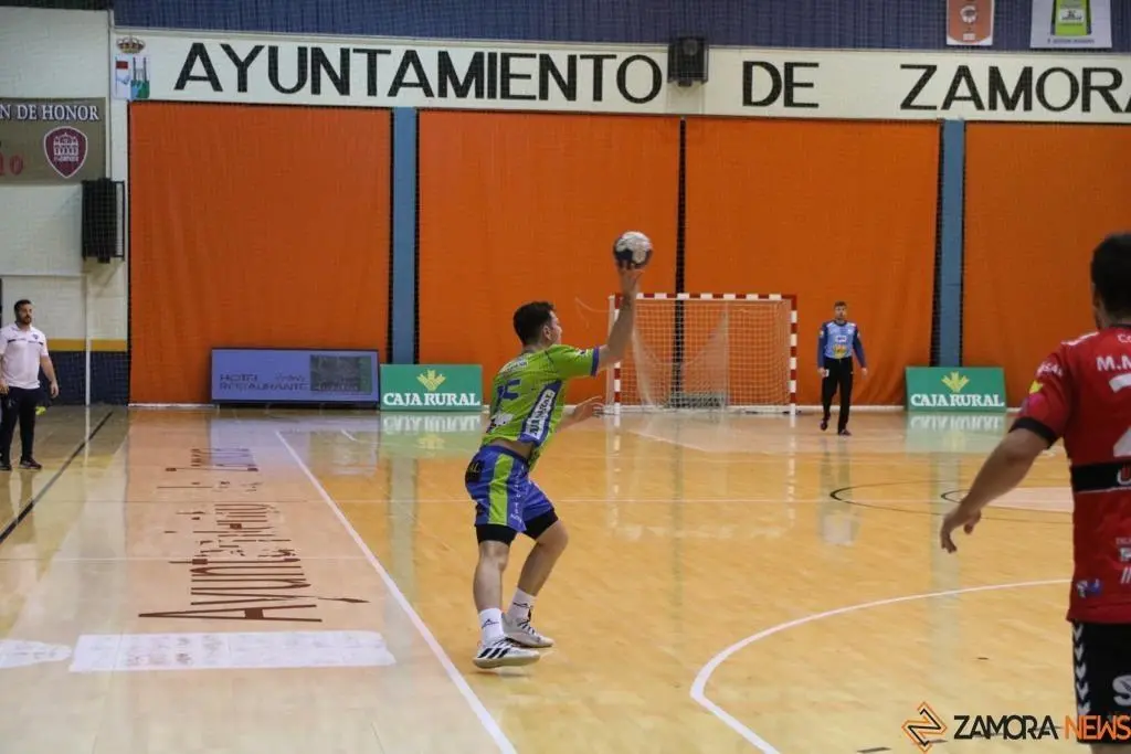Balonmano Zamora-Nov&aacute;s