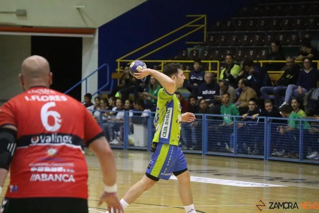 Balonmano Zamora-Nov&aacute;s_12