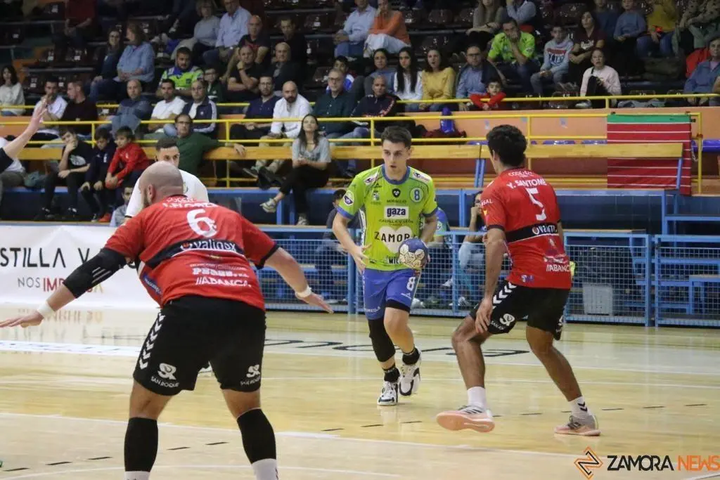 Balonmano Zamora-Novás_17